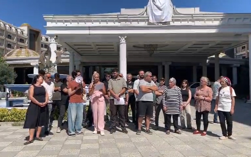 Grand Termal Otel çalışanlarının maaş ve tazminat eylemleri sürüyor