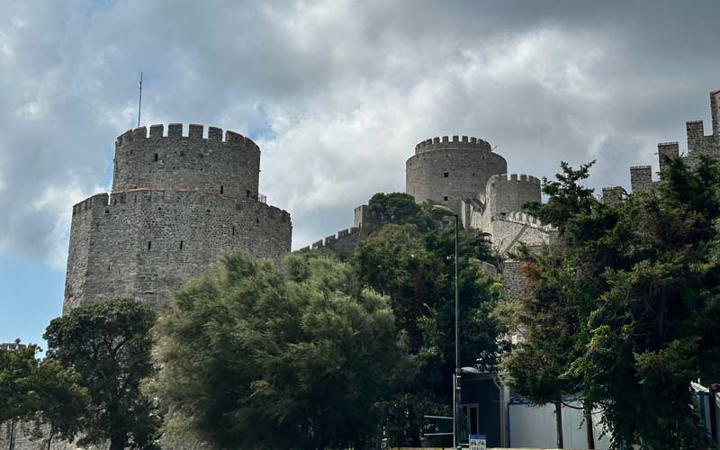 Rumeli Hisarı 90 günde yapıldı, restorasyonu 6,5 yıldır bitirilemiyor
