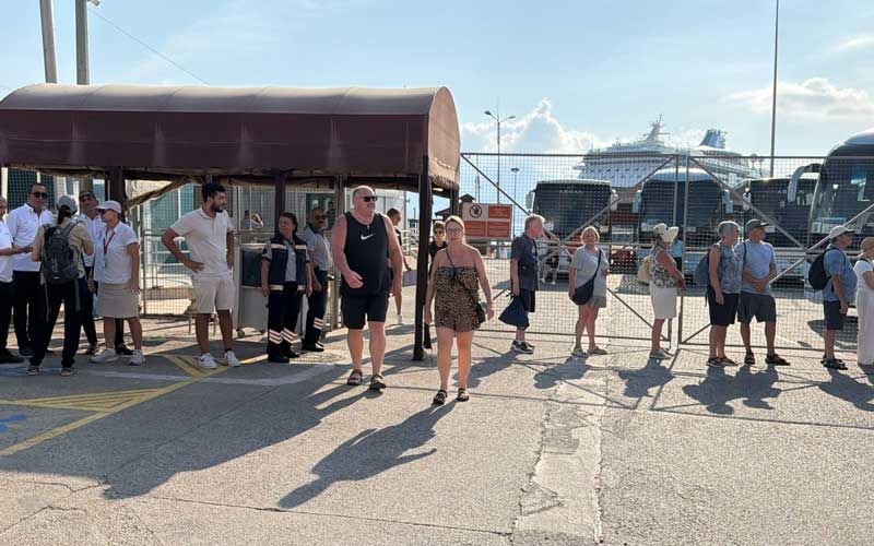Alanya'ya 2026 yılında 10 kruvaziyerlerle 12 bin 876 turist geldi
