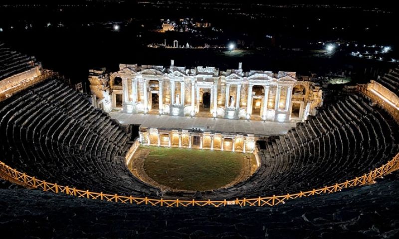Efes ve Hierapolis’te “Gece Müzeciliği” Yeniden Başlıyor