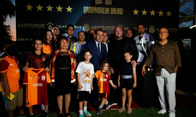 Galatasaray’ın 25. Şampiyonluğu Nirvana Cosmopolitan’da Görkemli Bir Organizasyonla Kutlandı