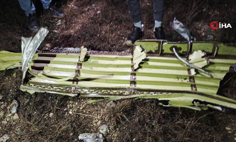 Ankara'dan kalkan Libya heyetini taşıyan özel uçak düştü