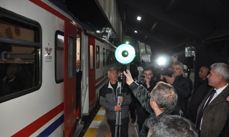 Turistik Doğu Ekspresi, masalsı yolculuğun son durağı  Kars’ta 