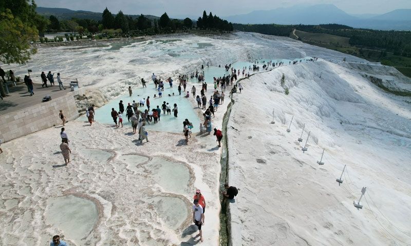 Pamukkale 2025'in en fazla ziyaret edilen 2'inci örenyeri oldu