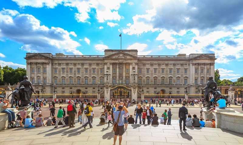 İngiltere ekonomisi turizmden 197 milyar dolar kazanıyor