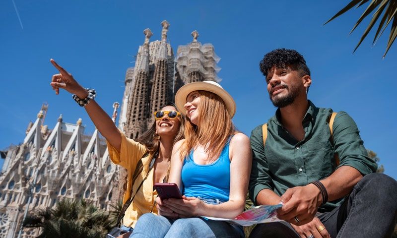 Savaş nedeniyle İspanya'da rezervasyon talepleri patladı