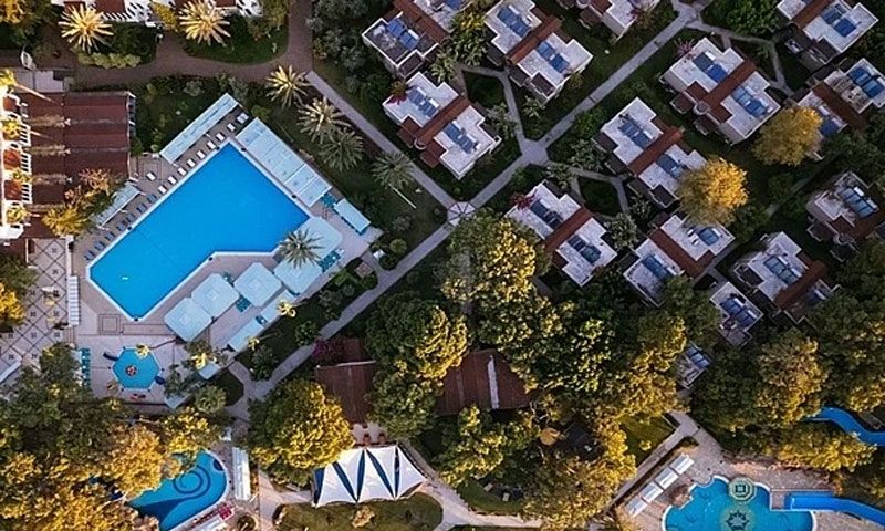 E-ticaret devi Antalya'da  2 yeni otel daha açacak