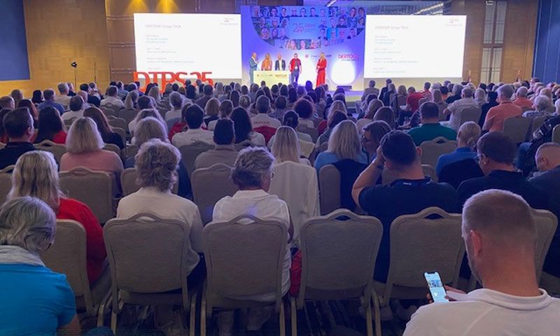 Dertour, 25. Yılını 300 Alman acente ile Antalya’da kutluyor