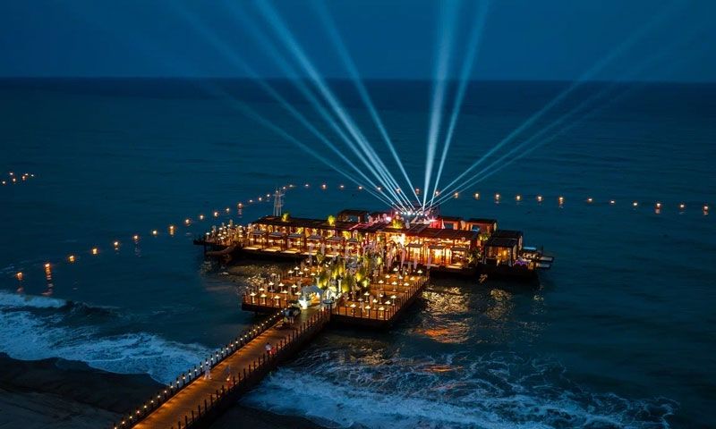 Gloria Hotels & Resorts Yeni İskelesi “Premium Pier”ı Görkemli Bir Partiyle Açtı