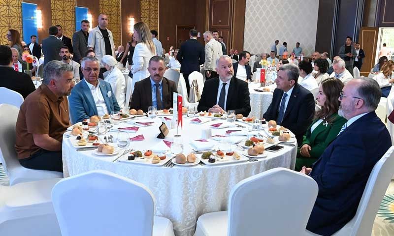 Kavaloğlu: 