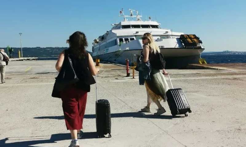 Çanakkale'den Limni Adası'na ilk sefer düzenlendi