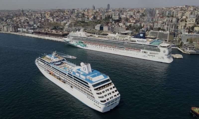 Son 14 yılın en yüksek kruvaziyer gemi ve yolcu sayısına ulaş