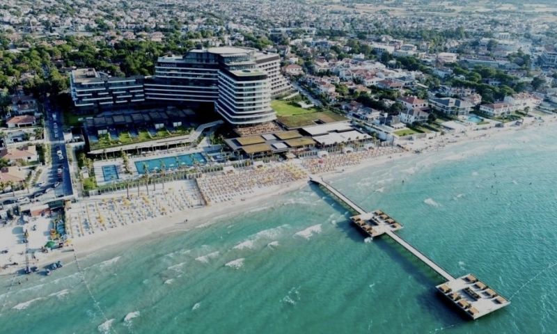 Çeşme otellerinde doluluk oranı yüzde 90'a ulaştı