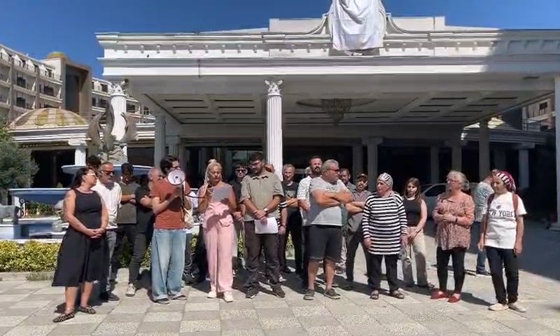 Grand Termal Otel çalışanlarının maaş ve tazminat eylemleri sürüyor