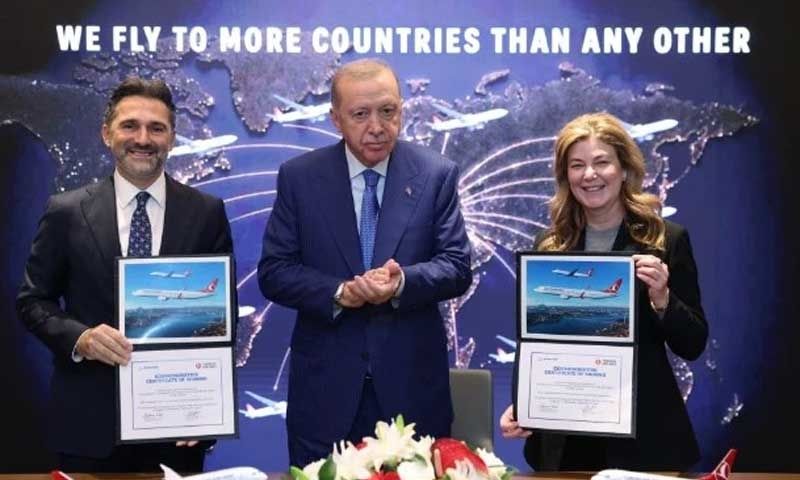 THY, 150 adede kadar yolcu uçağı siparişi için Boeing'le anlaşma imzaladı