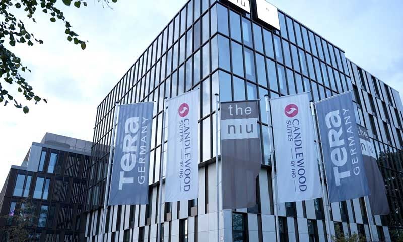 Tera Yatırım Holding Başkanı Tezmen'in, Düsseldorf'ta 200 milyon Avro'luk 3 oteli orataya çıktı